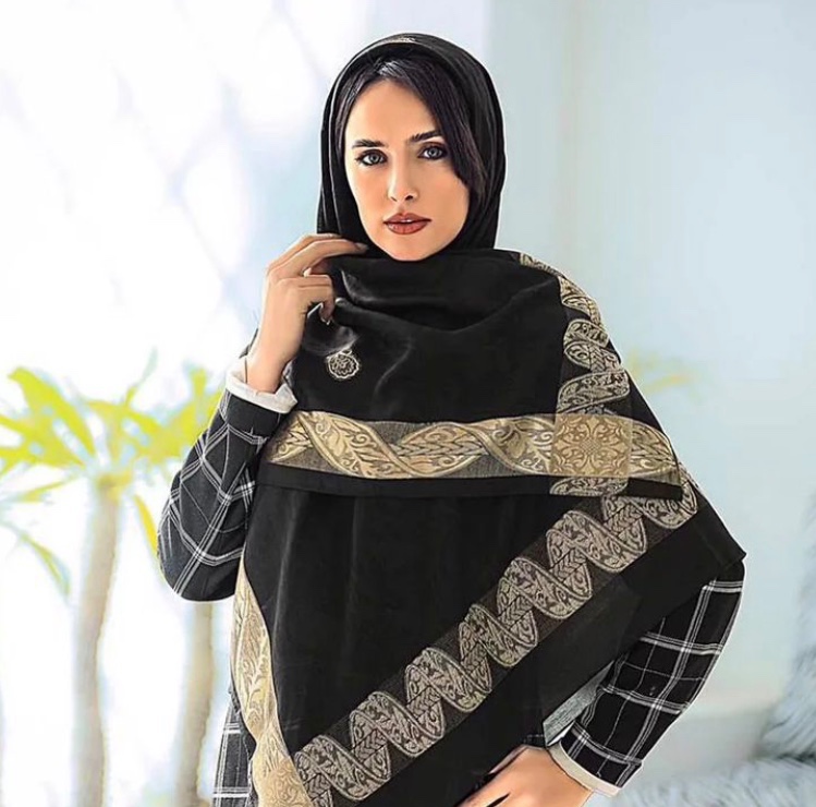 روسری مشکی مجلسی حریر نخ ژاکارد وارداتی قواره 140