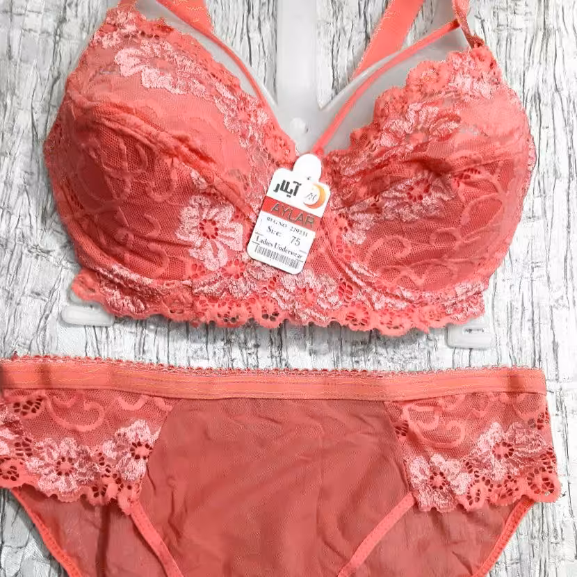 ست سوتین و شورت گیپور زنانه