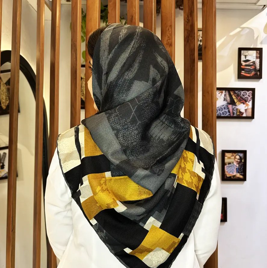 روسری بهاره نخی خردلی طوسی دو دست دوز کد 9834