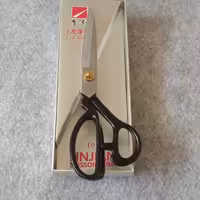 قیچی مخصوص عزیزان چپ دست 