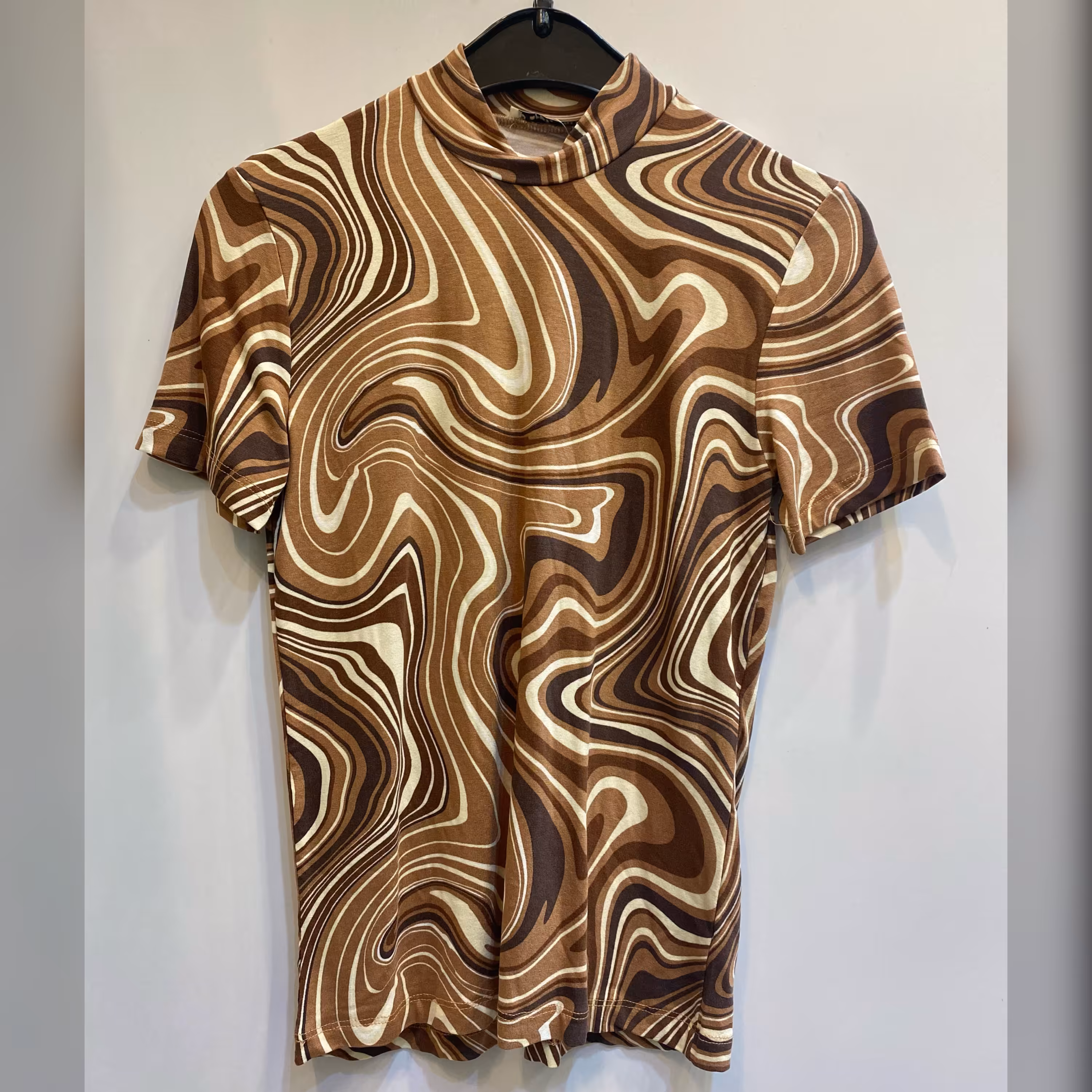 بلوز برند ترک رنگی جنس کشی جذب آستین کوتاه 