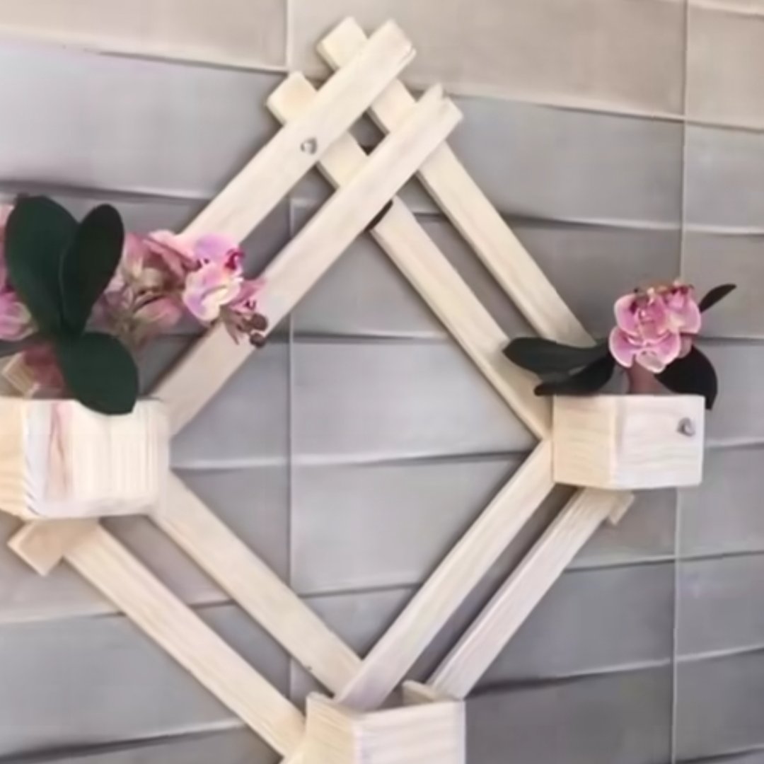استندو شلف چوبی دیواری گل وگلدان