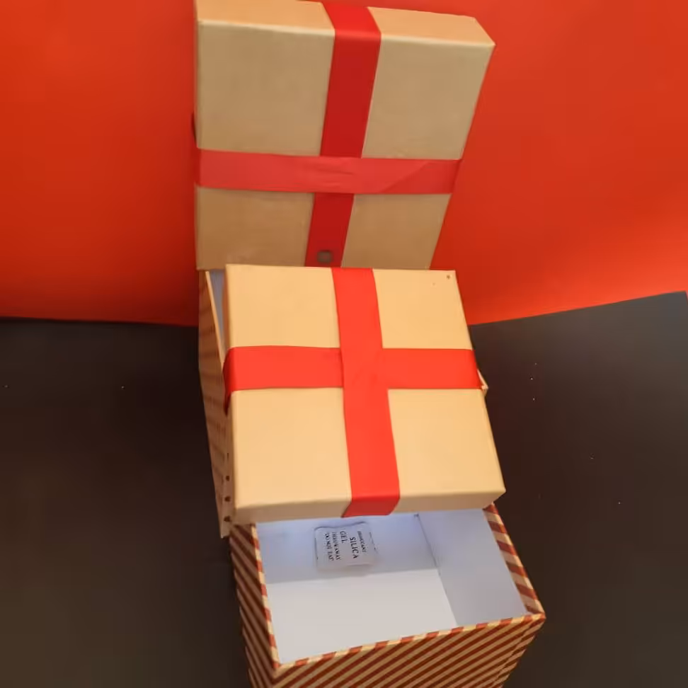 باکس (جعبه ) هدیه ارزانی باران تحریر