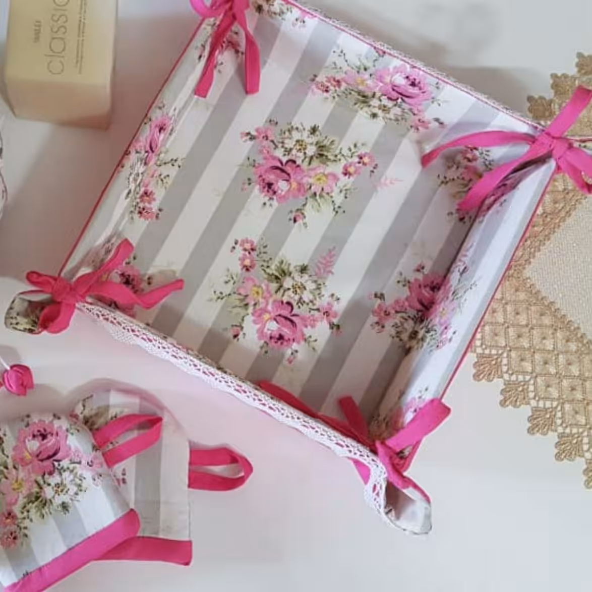 سبد نان و سبزی