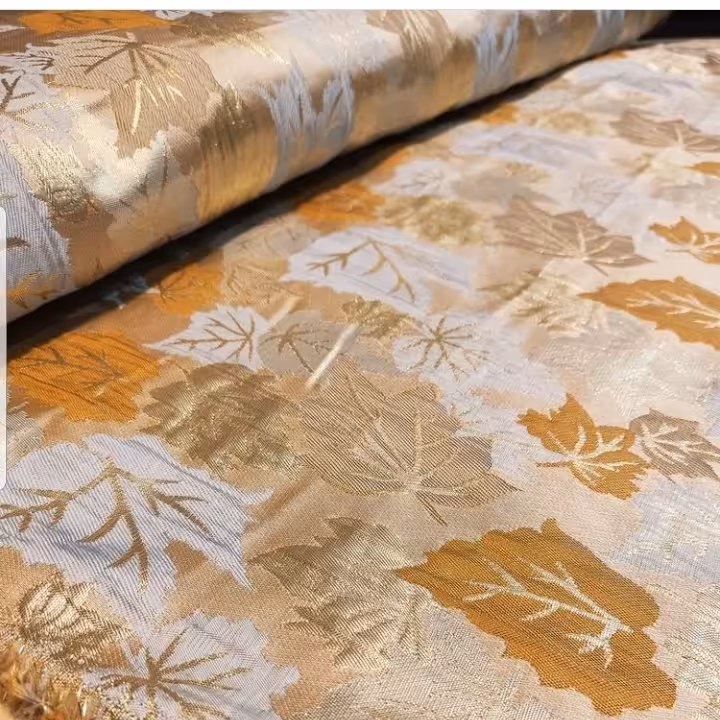 ژاکارد مانتویی عیدانه