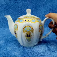 قوری چینی طرح شروین فیروزه ای بزرگ