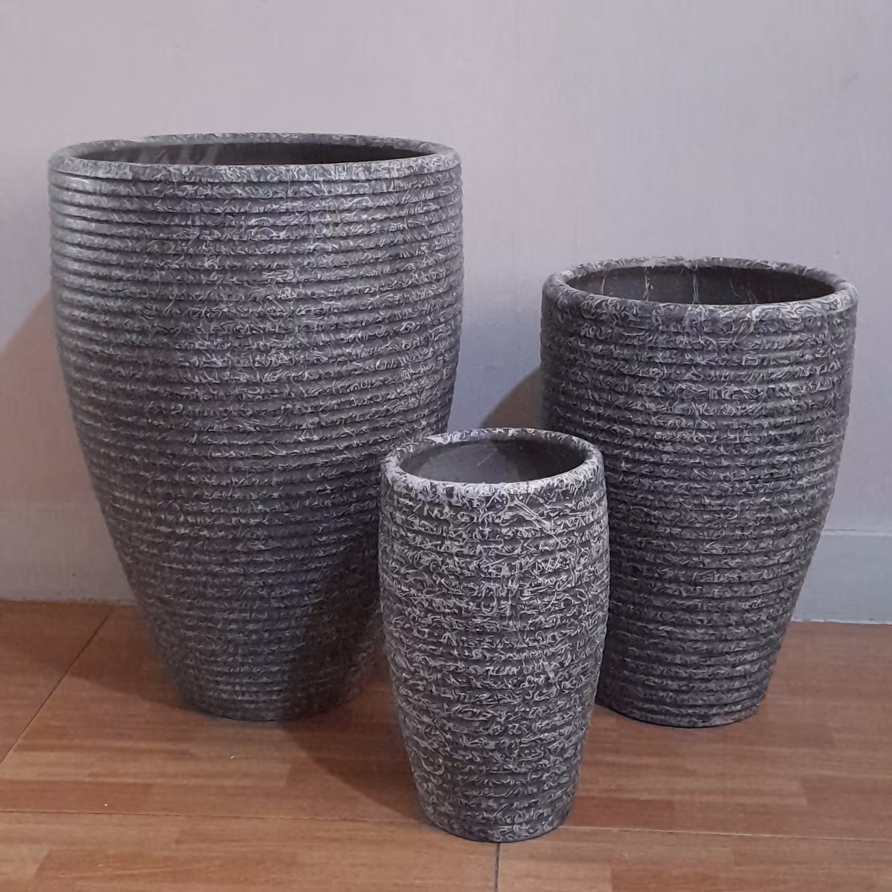 گلدان سفالی استوانه (پس کرایه)