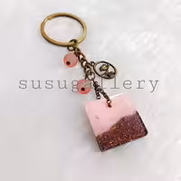 جاکلیدی طرح پرنده صورتی