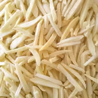 خلال بادام اعلا بسته 900گرمی