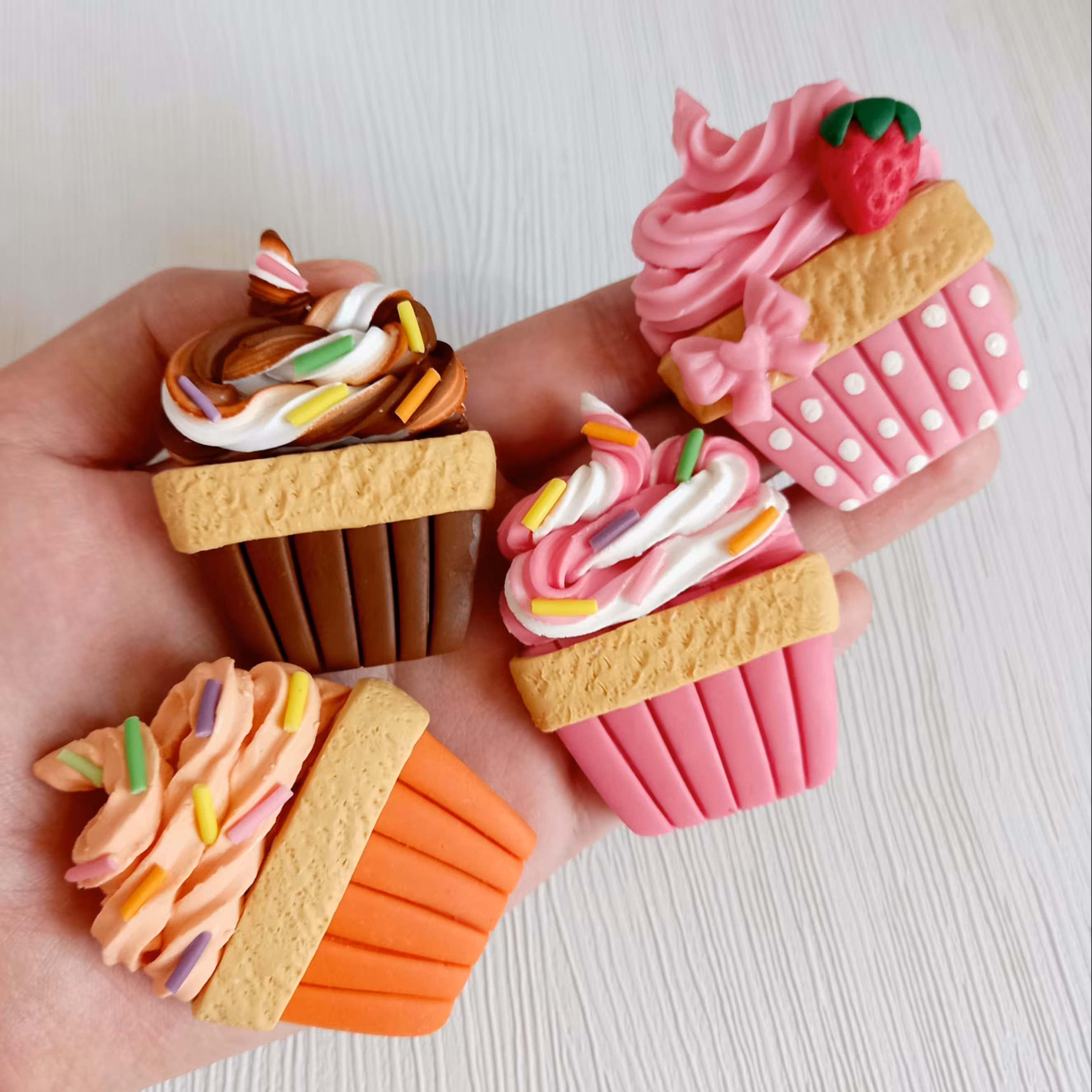 مگنت یخچال کاپ کیک یک عددی