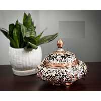 شکلات خوری مسی سفینه ای ی نقره کوب الماس تراش زنجان (بزرگ)