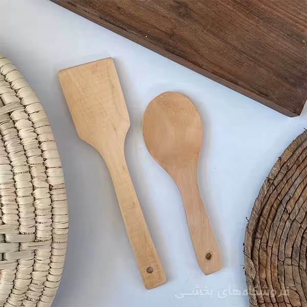 کفگیر و قاشق چوبی