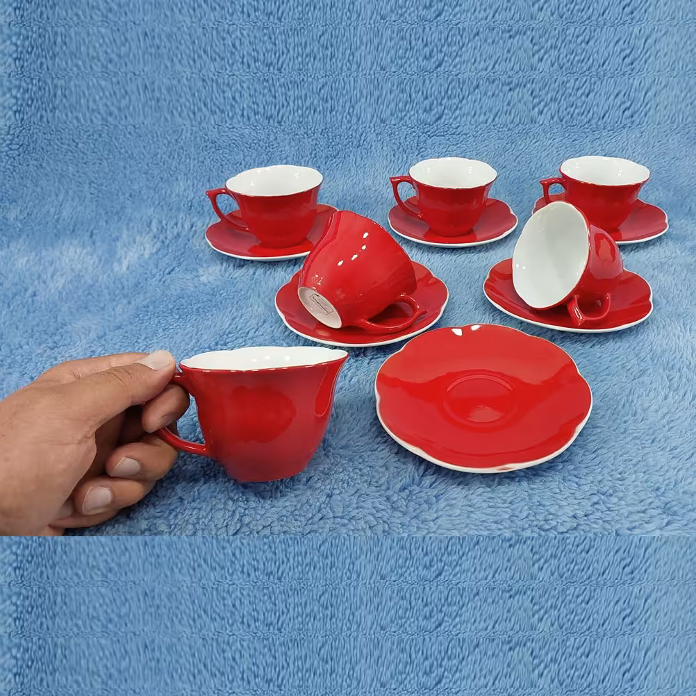 ست فنجان و نعلبکی چینی مقصود مدل نیلوفری قرمز  