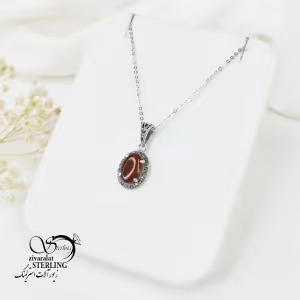 گردنبند نقره زنانه سیاه قلم با سنگ عقیق