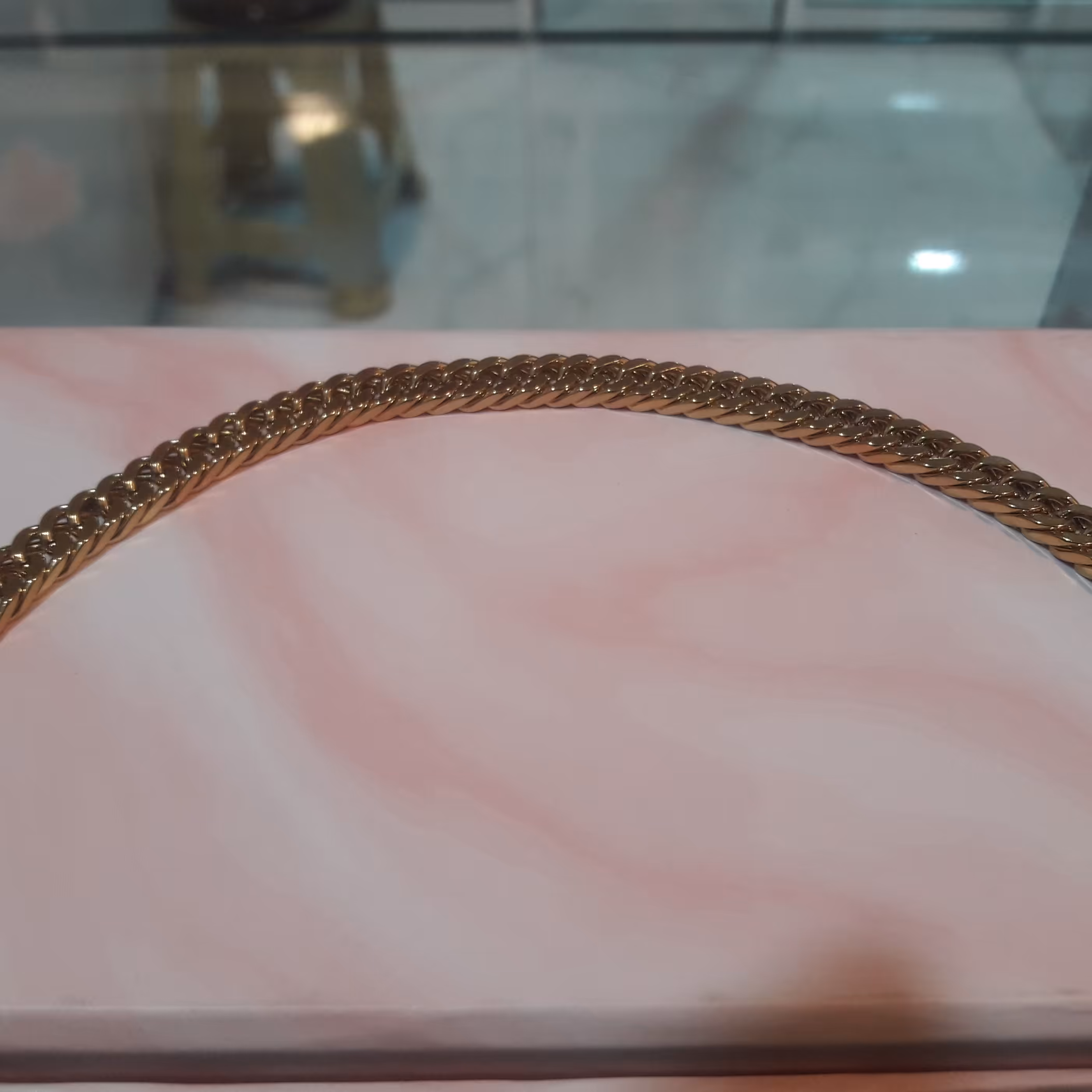 دستبند کارتیر طلایی