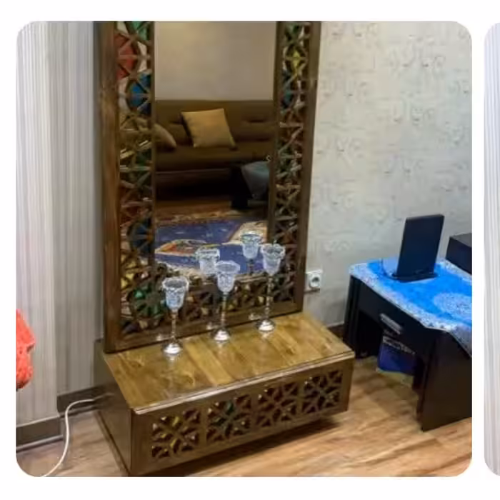 قاب آینه و کنسول گره چینی