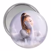 آینه جیبی خندالو مدل آریانا گرانده Ariana Grande کد 19062