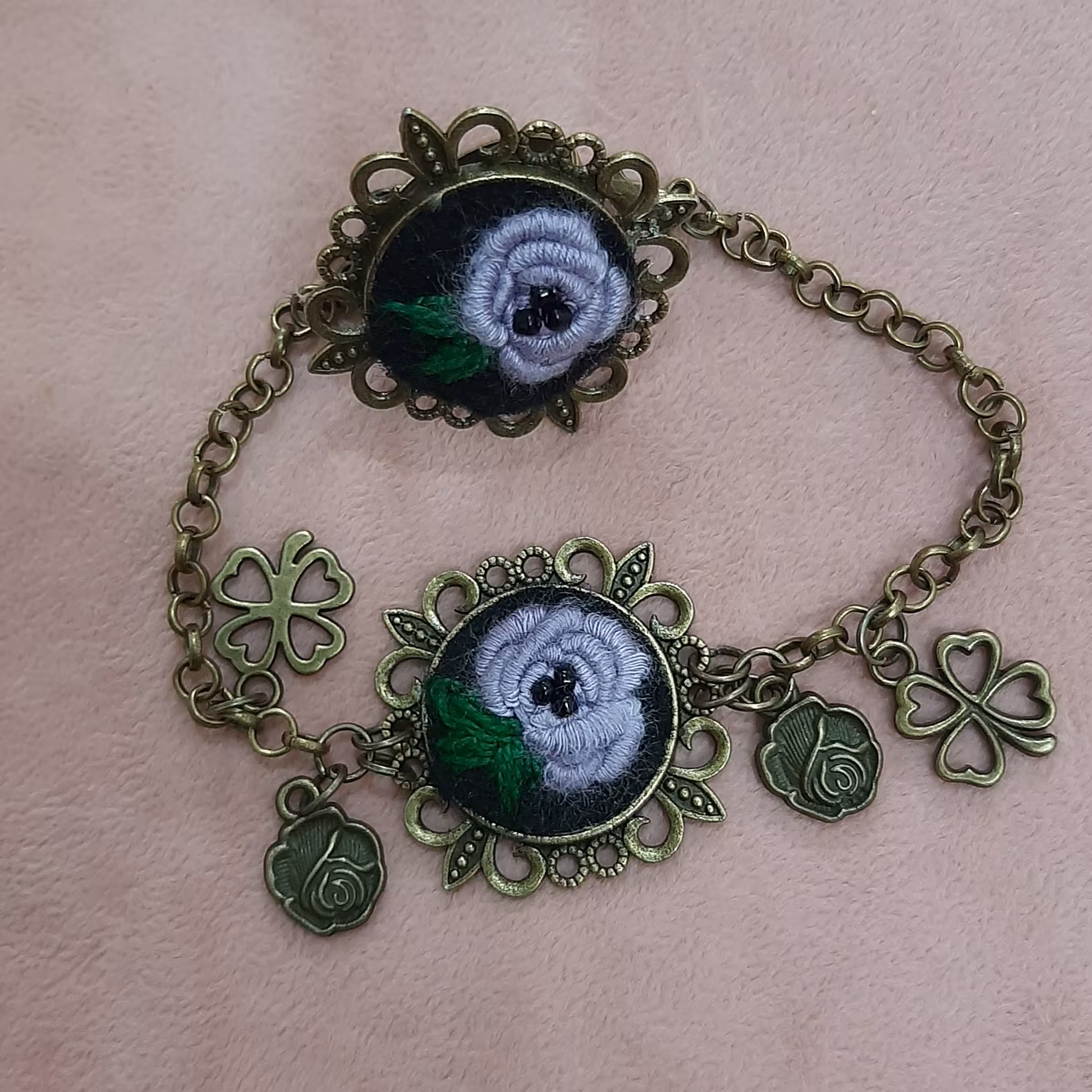 ست دستبند و انگشتر برنزی