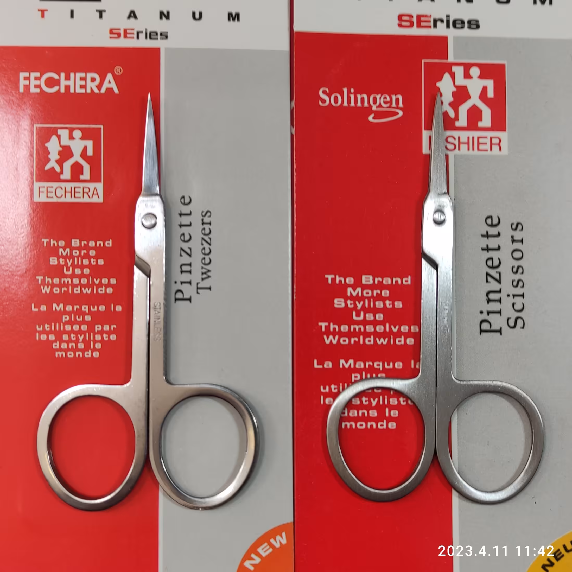 قیچی ابرو تیتانیوم درجه یک