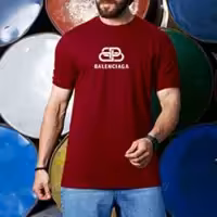 تیشرت مردانه رنگ جگری برند Balenciaga آستین کش