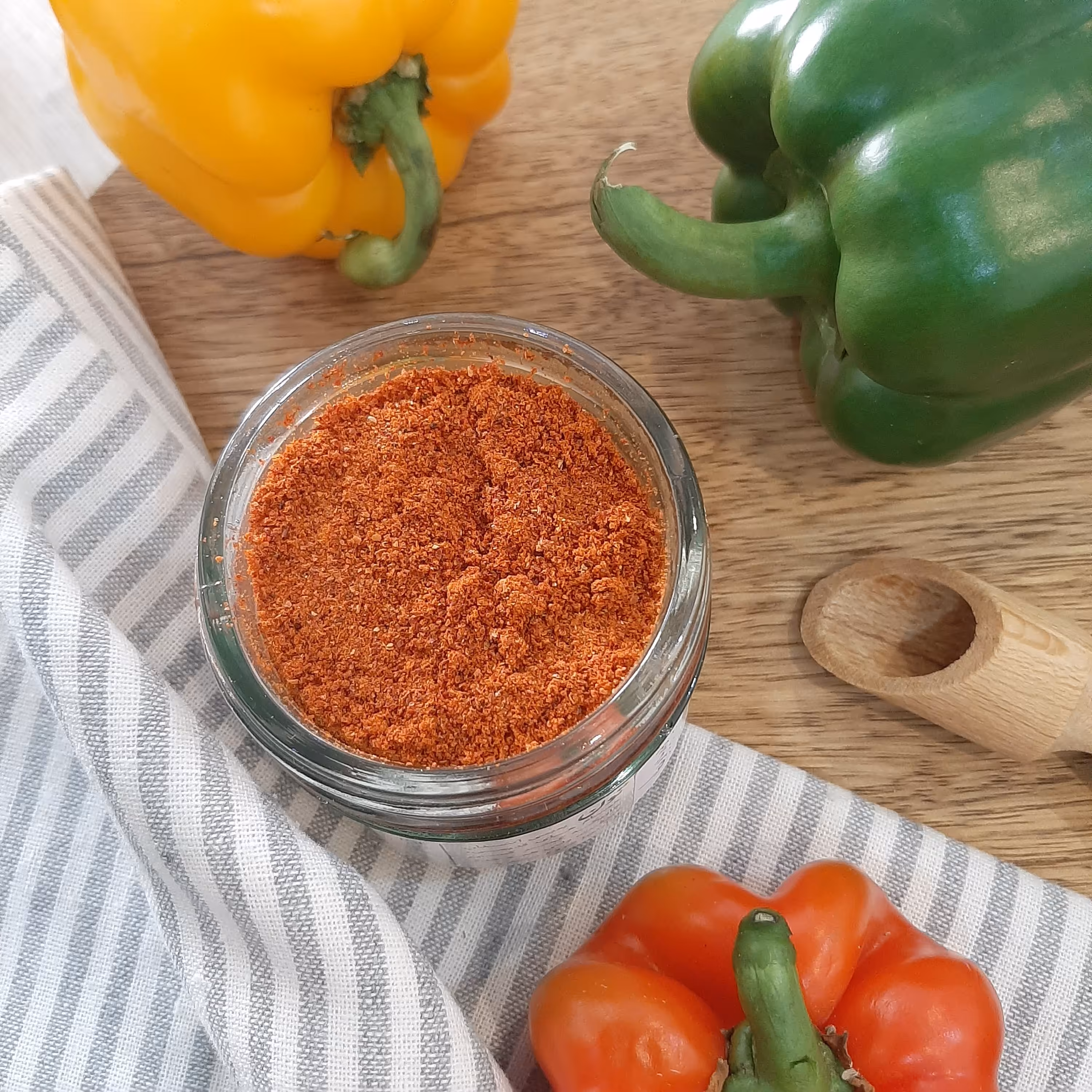 ادویه پاپریکا خانگی 100 گرمی (پاکتی)