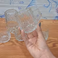 نیم لیوان لب طلا زنگان