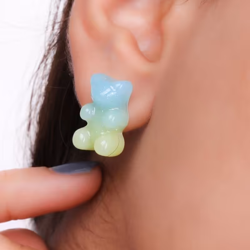 گوشواره فانتزی پاستیلی رنگی طرح خرس نشسته