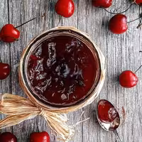 مربای آلبالو خانگی مازند مزرعه