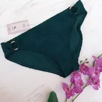 شورت مایویی سبز یشمی اورجینال برند اروپایی وارداتی انگلیسی تی یو سایز 42 