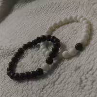 ست دستبند اونیکس سیاه سفید مات