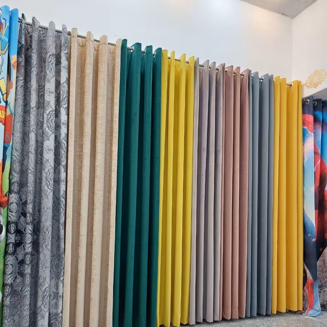 پرده مخمل نصب آسان