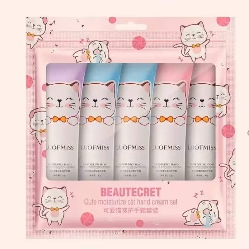 کرم مرطوب کننده و نرم کننده دست لوفمیس 