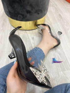 کفش مجلسی پاشنه دار