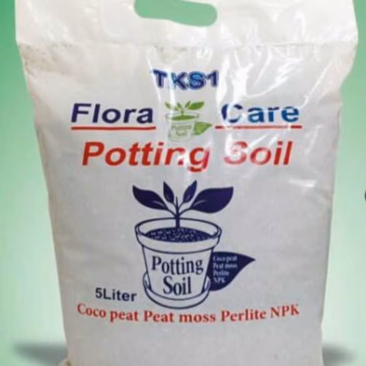 خاک گلدان مخلوط کوکوپیت و مواد مغذی گیاه