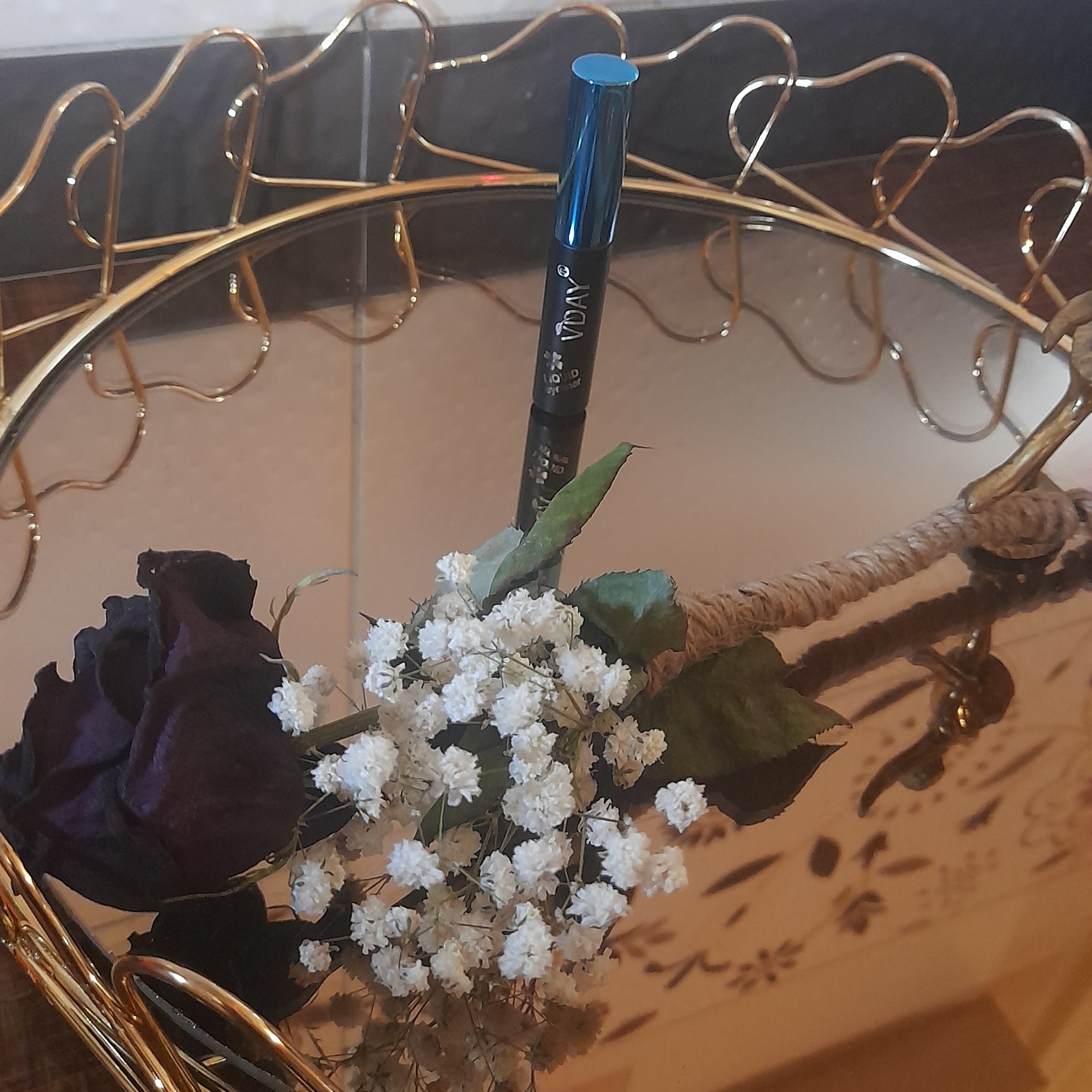 خط چشم مویی ویدی