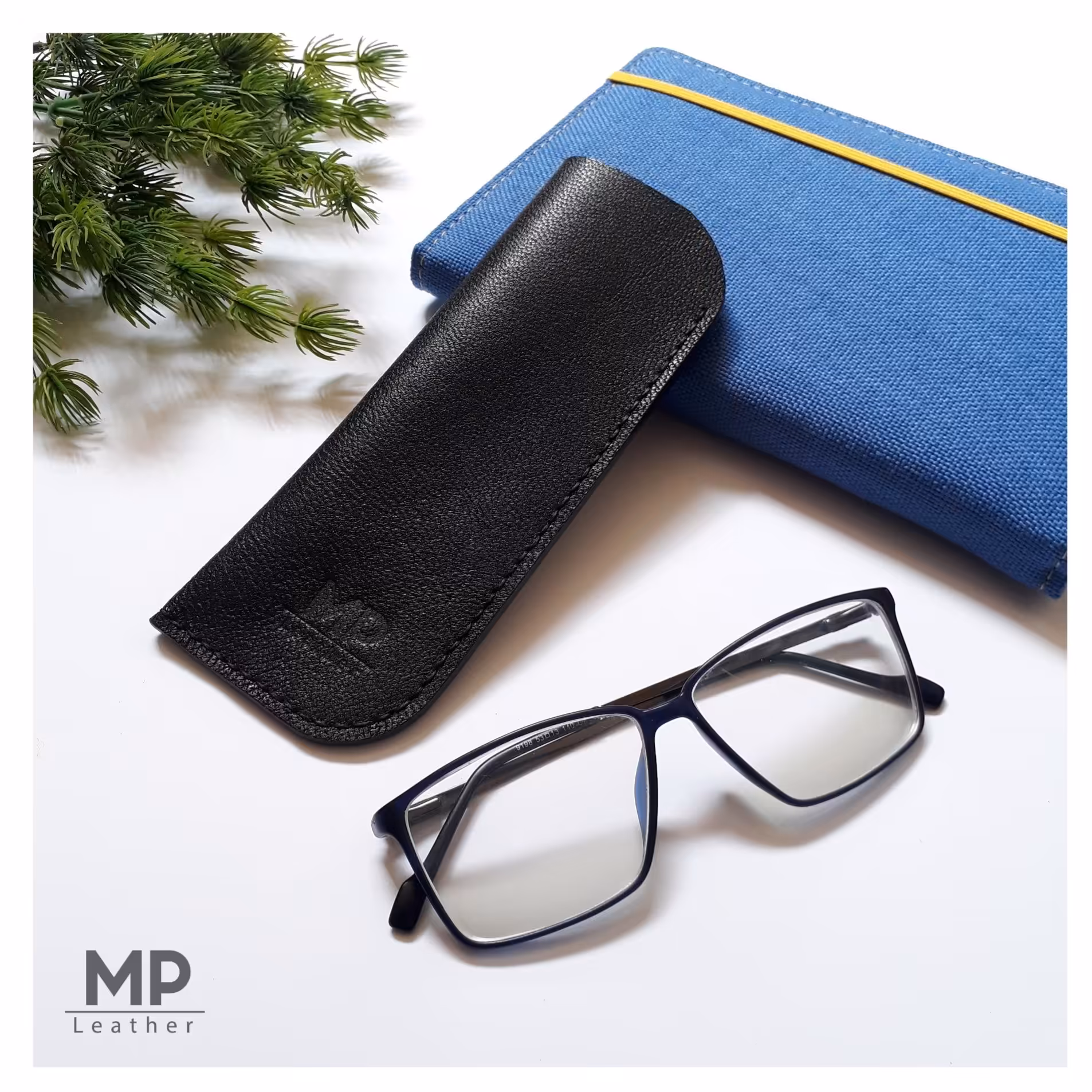 کیف و کاور چرمی مناسب عینک طبی سبک و کم حجم و شیک چرم اصل دستدوز 
