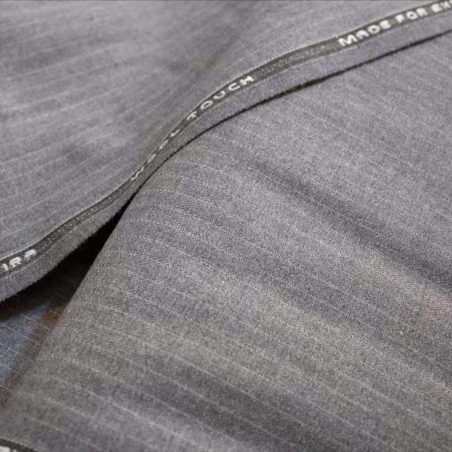 پارچه  کت  فاستونی سیناتکس  فام ملانژ طوسی  - طرح دیپلمات - قواره 1.80 متری
