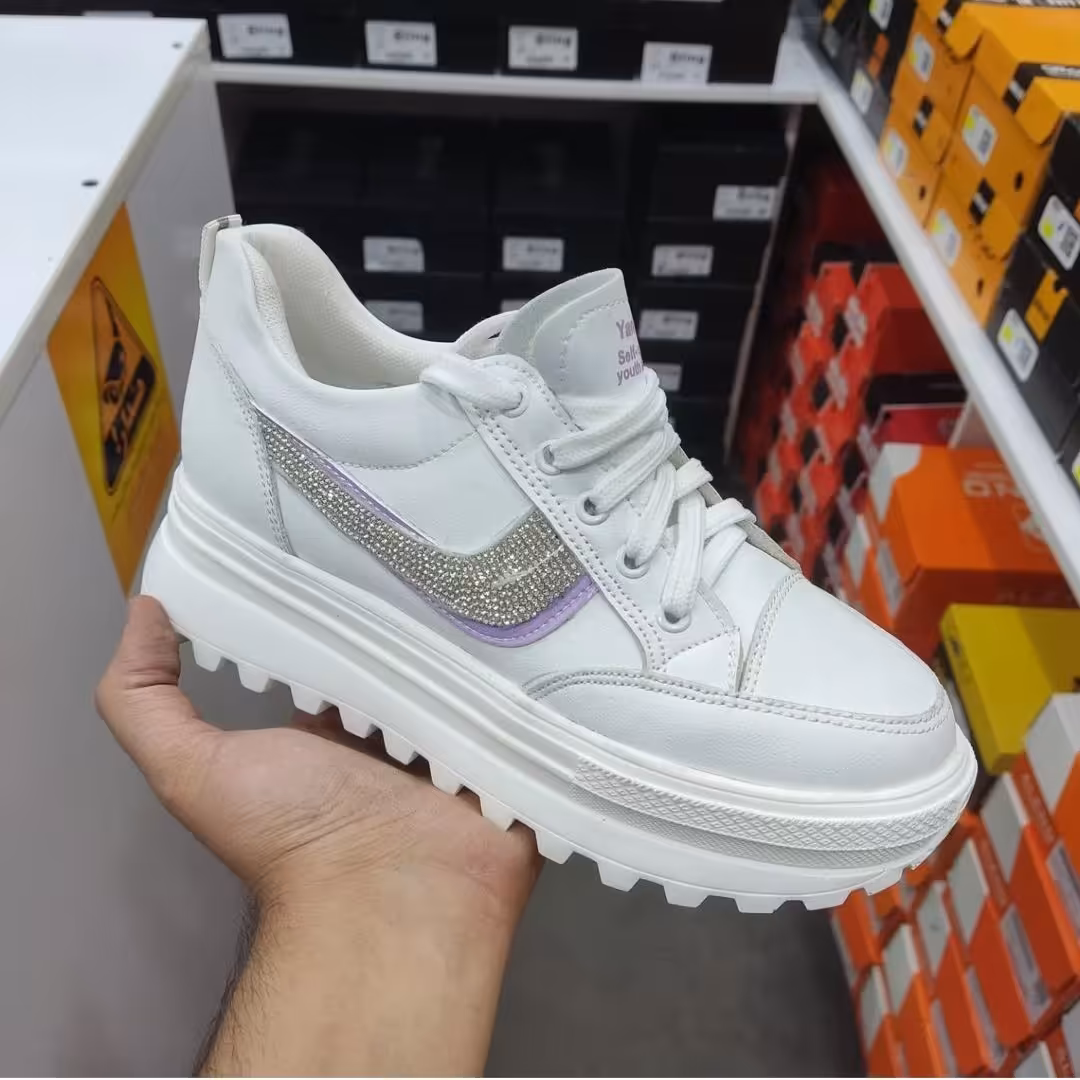 کفش اسپرت زنانه مدل لژدار