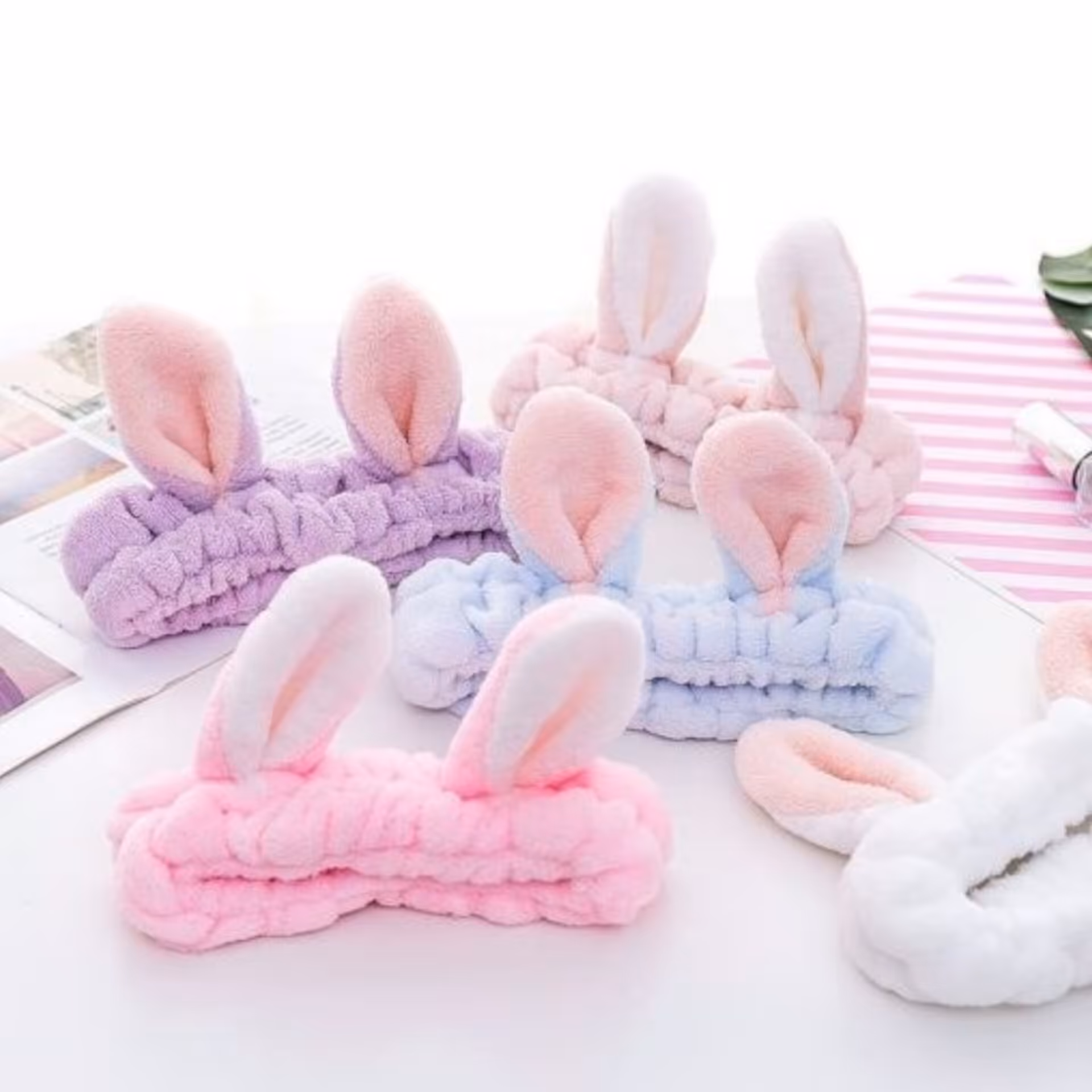 هدبند آرایشی حوله ای  مدل راه راه 