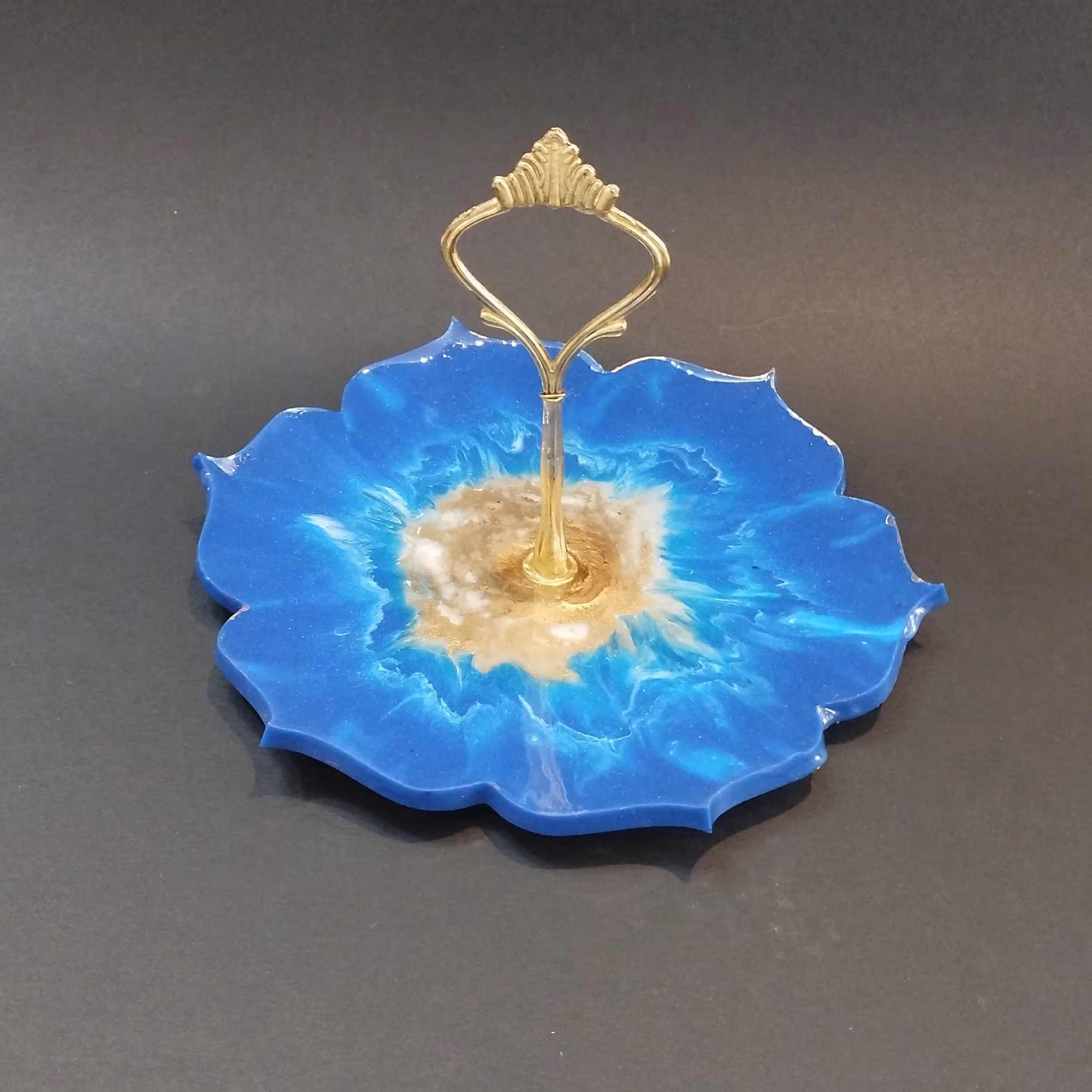 شکلات خوری یک طبقه رزینی طرح گلبرگ آبرنگی 