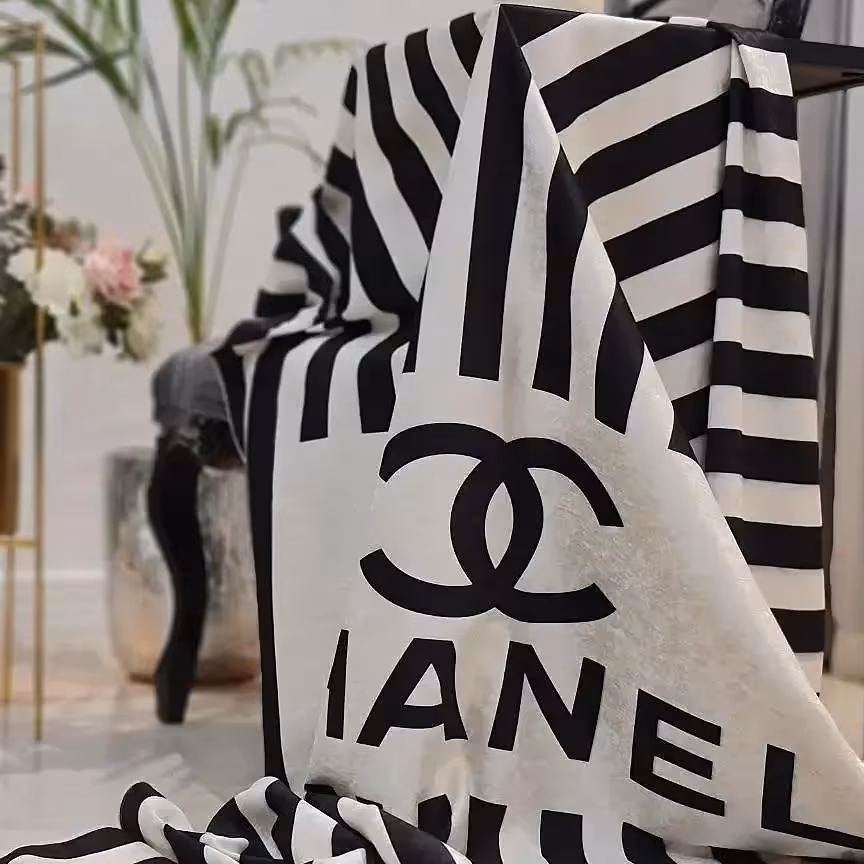 شال مبل بهمراه یک جفت کوسن(کاور مبل)