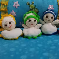 فرشته کوچولو مهربان به رنگ سفید و آبی .قد10سانتی متر