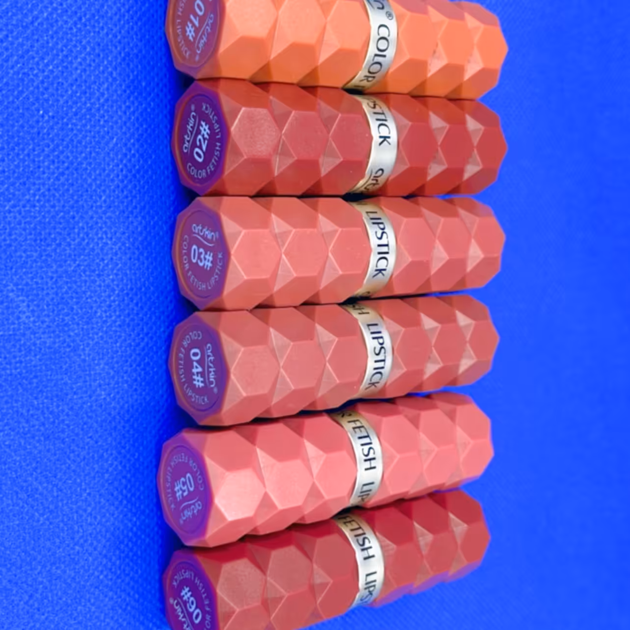 رژلب جامد ارتسکین