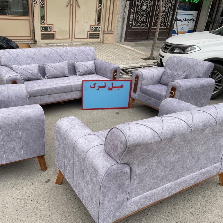 مبلمان و مبل راحتی