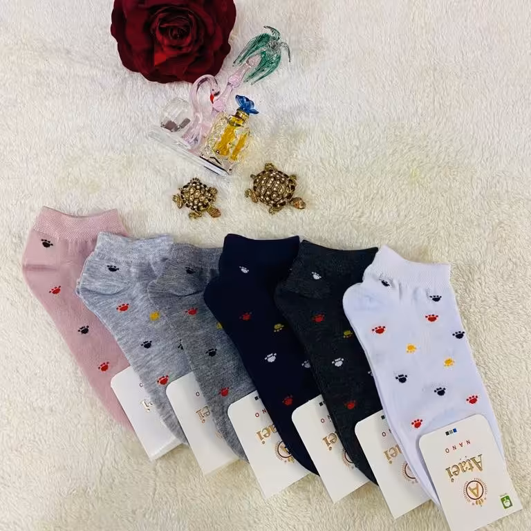 جوراب مچی اسپرت اعلاء    کیفیت بسیار عالی   رنگبندی مطابق عکس     سایز 37 تا 42