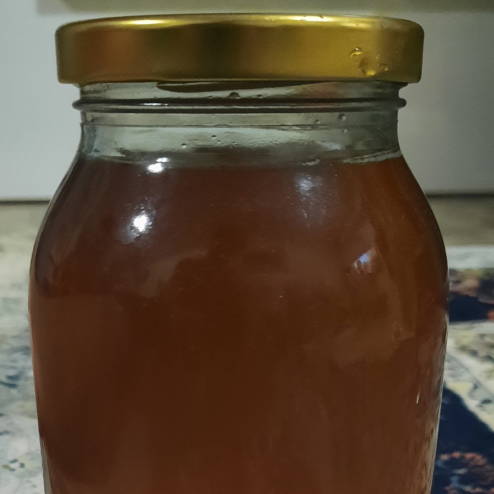 عسل طبیعی و درمانی با ساکاروز زیر 2درصد