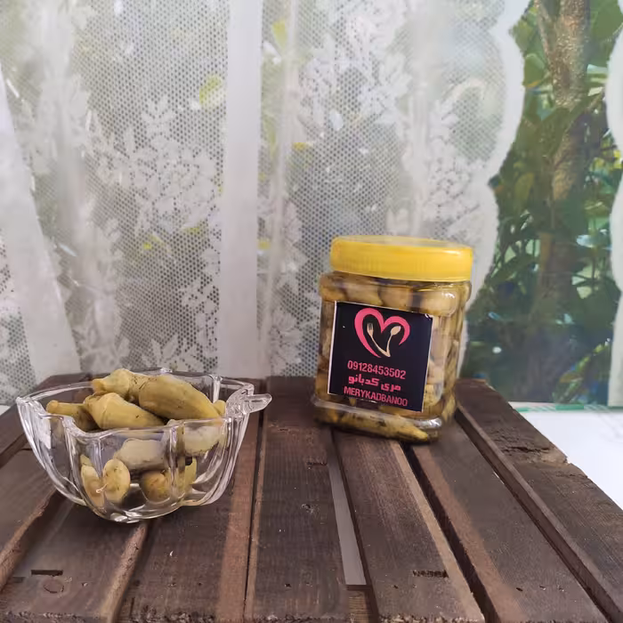 ترشی بامیه( تهران)( ارسال با پیک و هزینه بصورت پس کرایه  درمقصد دریافت میشود)