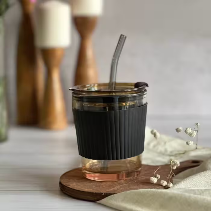 لیوان شیشه ای