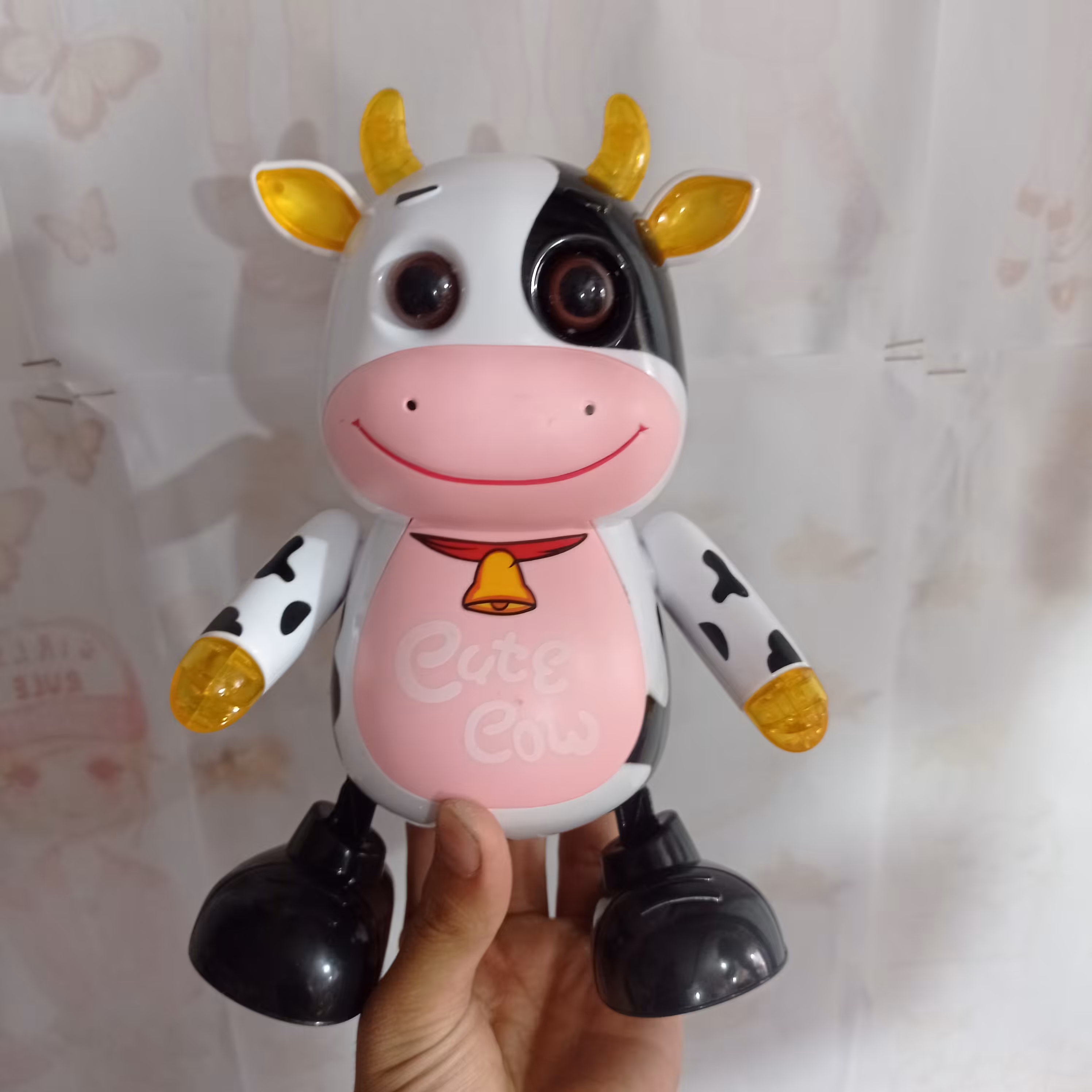 گاو موزیکال چرخشی 