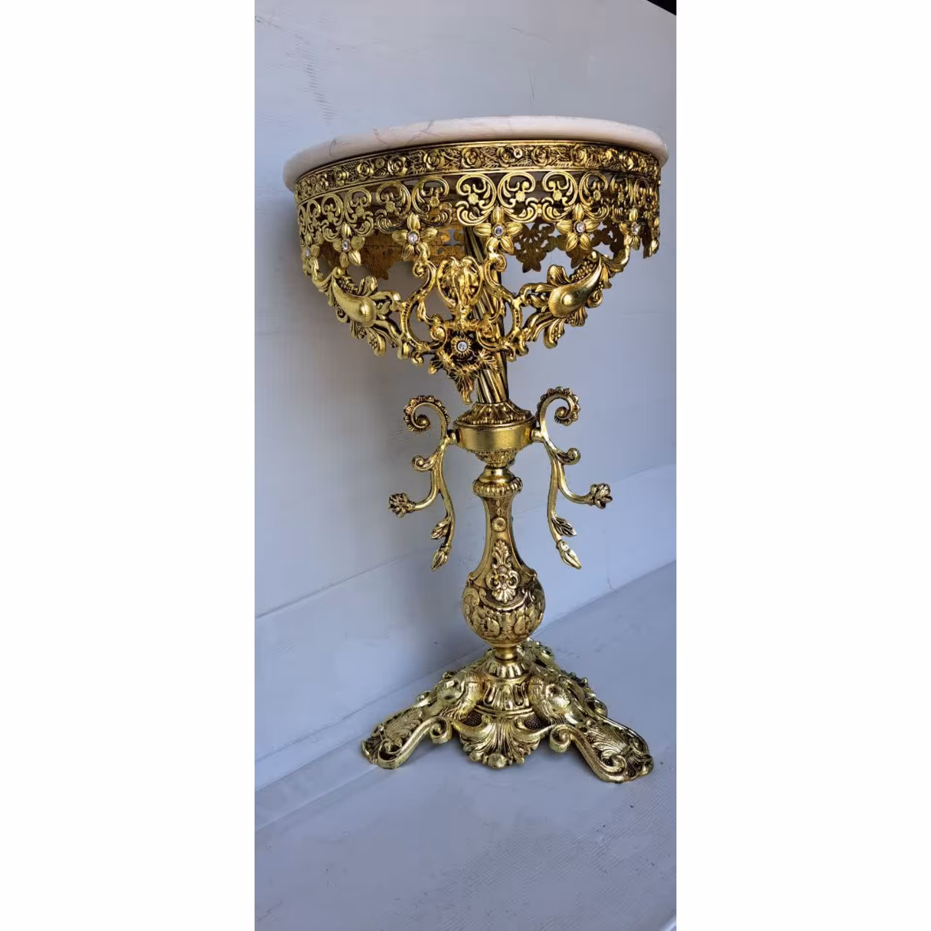 میز تلفن تک پایه تاج دار  ( ارسال با باربری به صورت پس کرایه)
